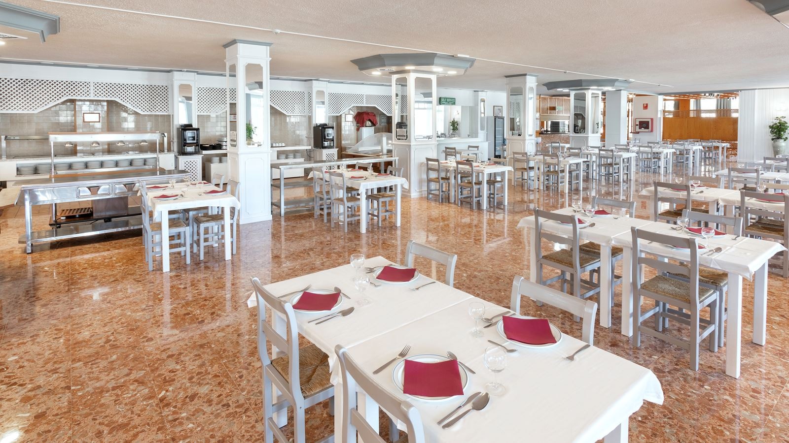 restaurants-restaurant-buffet