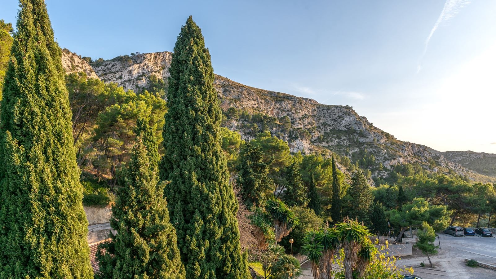 general-main-building