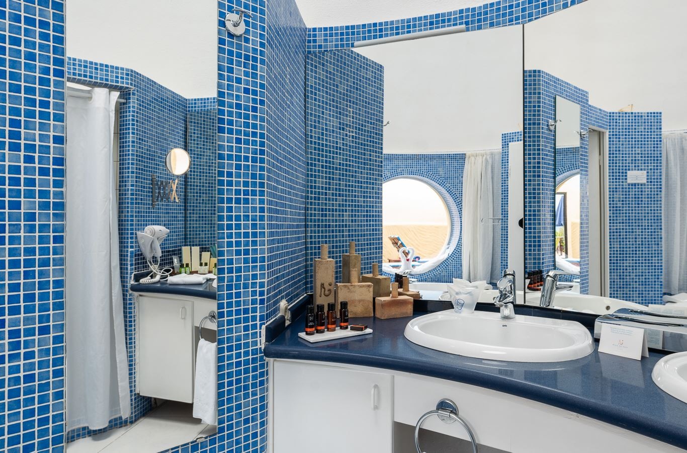 rooms-suite-seaview-with-terrace-sui-sv