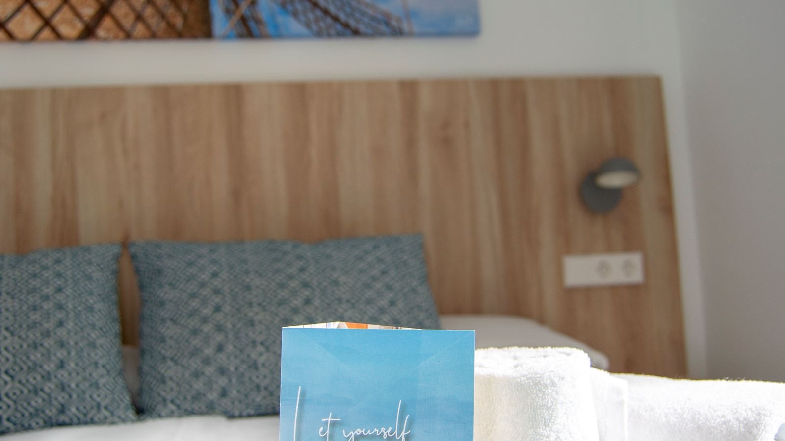 rooms-economy-double-room