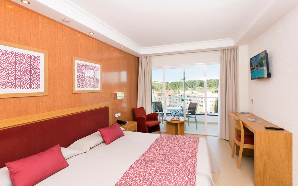 rooms-standard-room-balcony-or-terrace