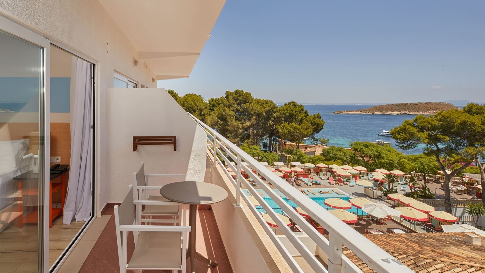 rooms-double-room-sea-view-balcony-or-terrace