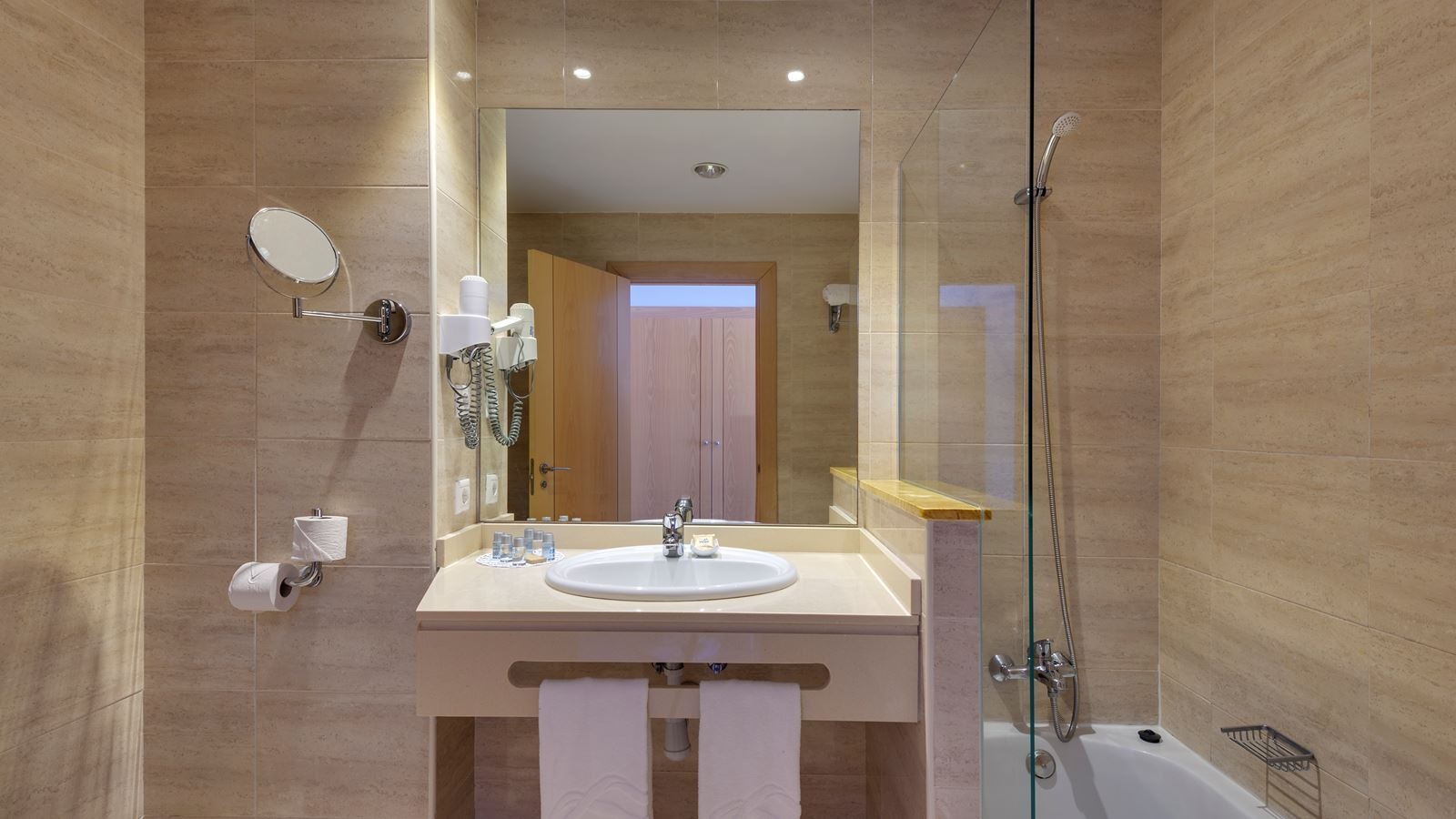 rooms-double-sea-view-room