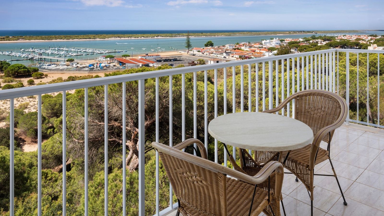 rooms-junior-suite-sea-view