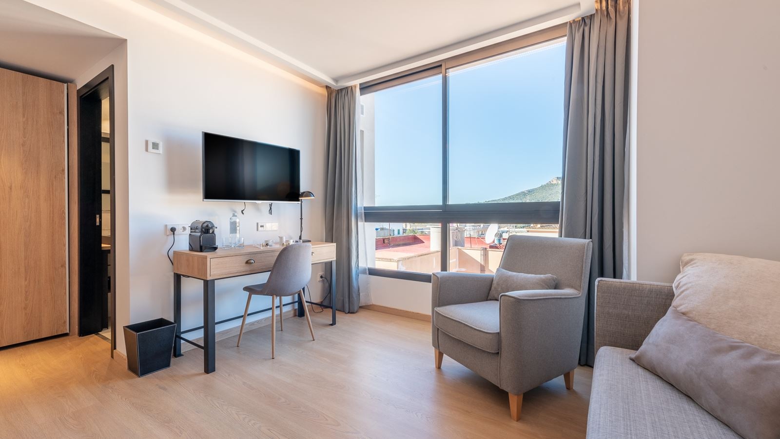 rooms-double-selection-promo-without-balcony