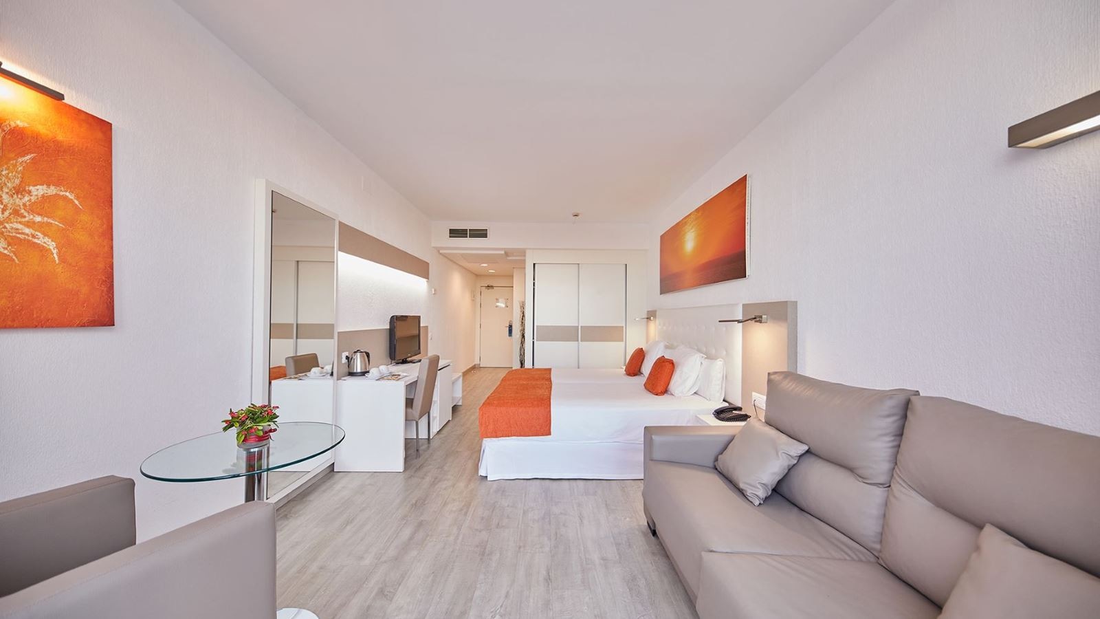 rooms-superior-room-balcony-or-terrace