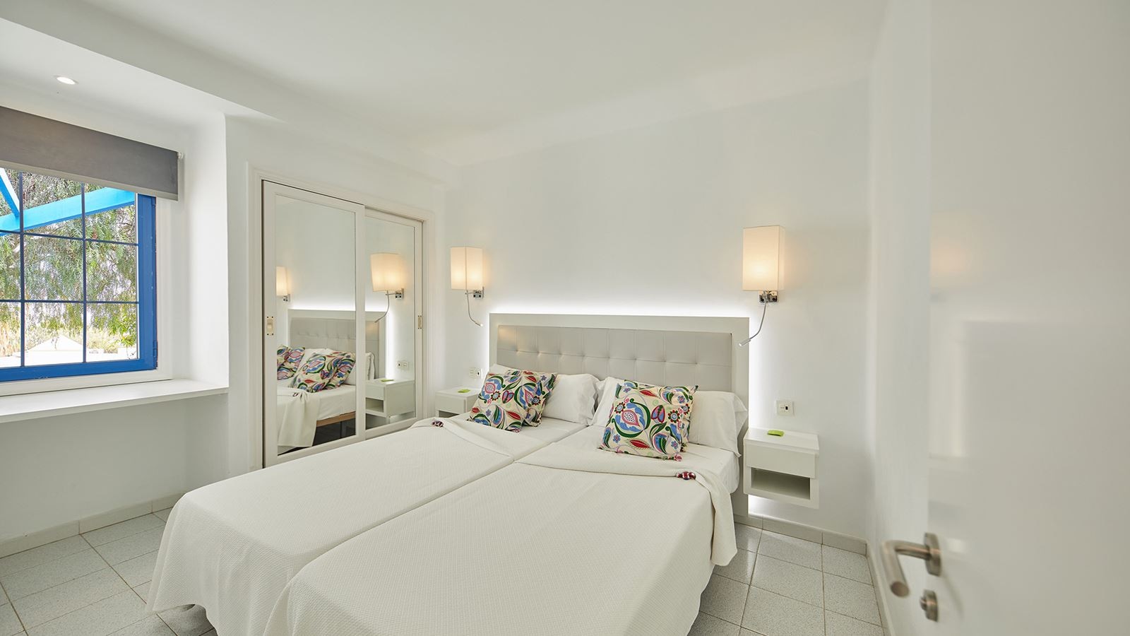 rooms-one-bedroom-bungalow-with-balcony-or-terrace