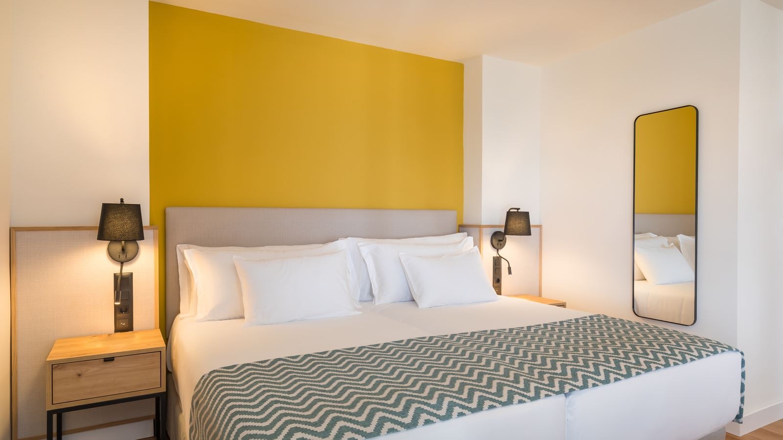 rooms-junior-suite-deluxe