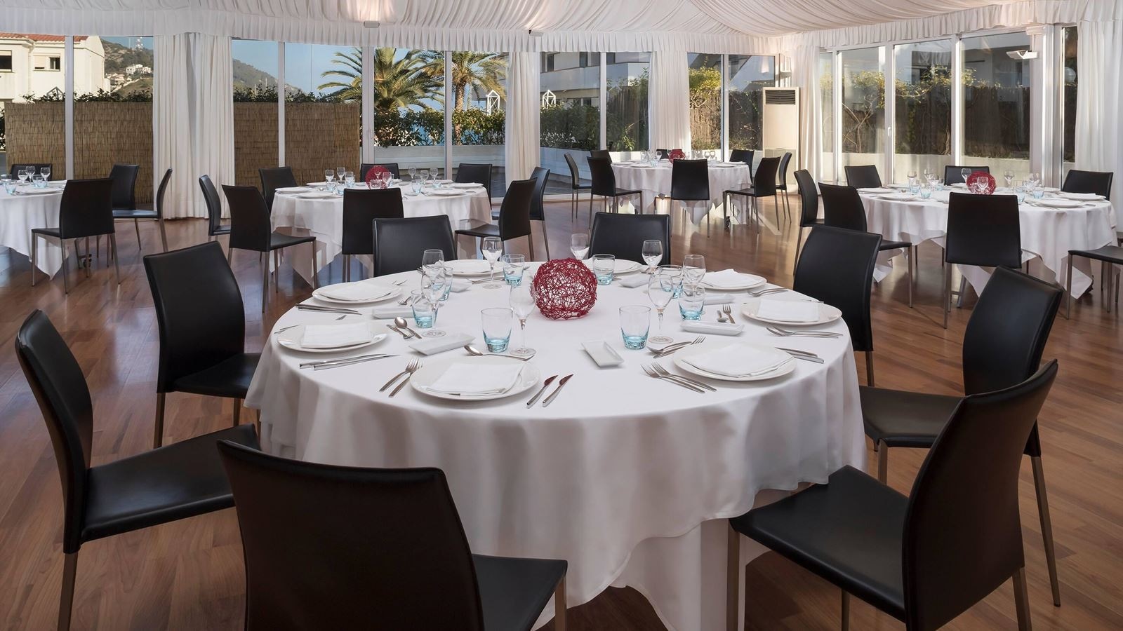 restaurants-main-restaurant