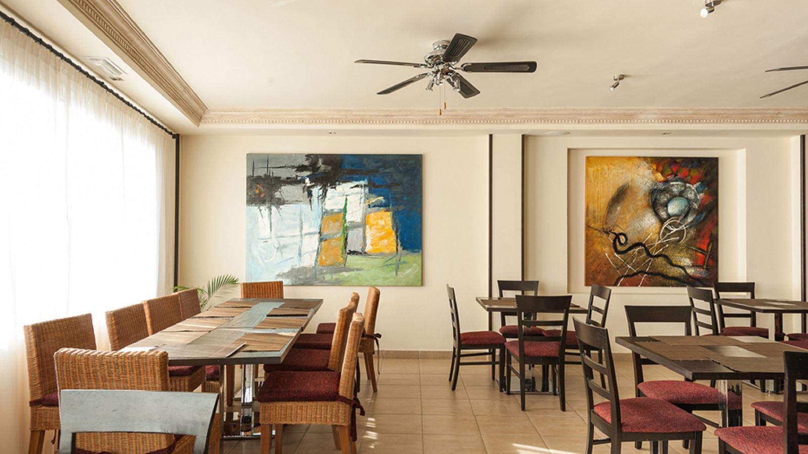 restaurants-restaurants