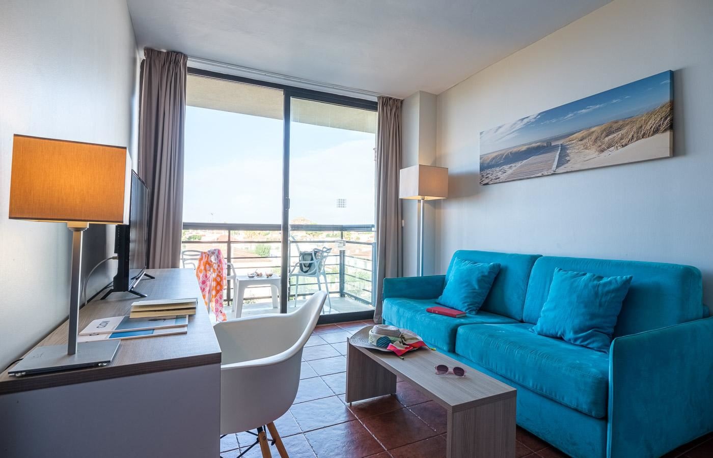 rooms-js--junior-suite-standard-with-terrace