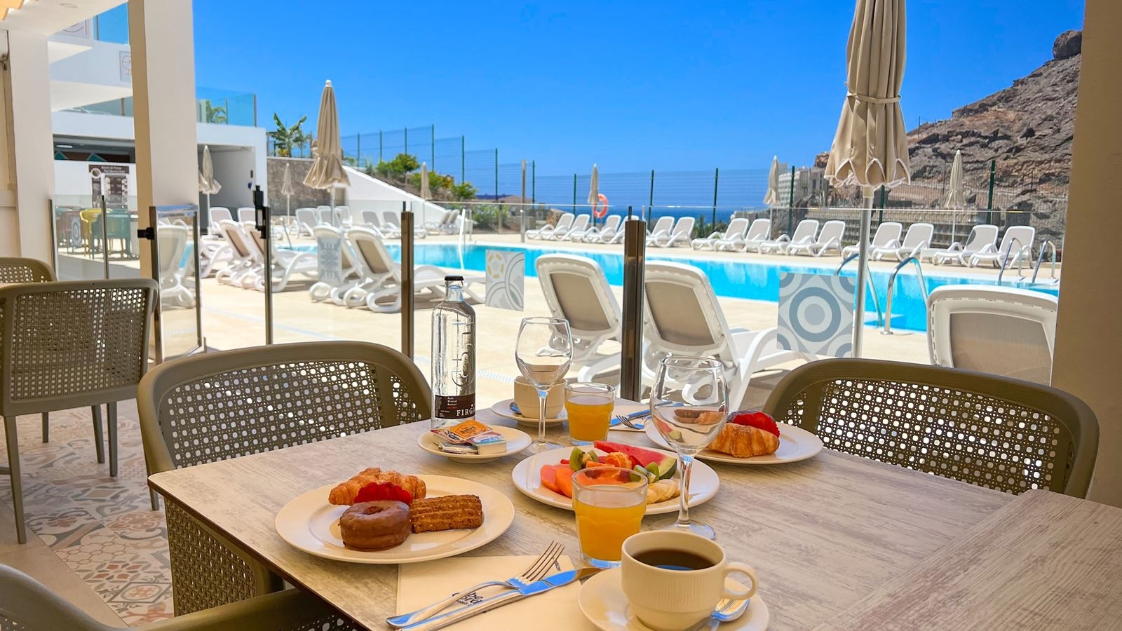 restaurants-buffet-restaurant