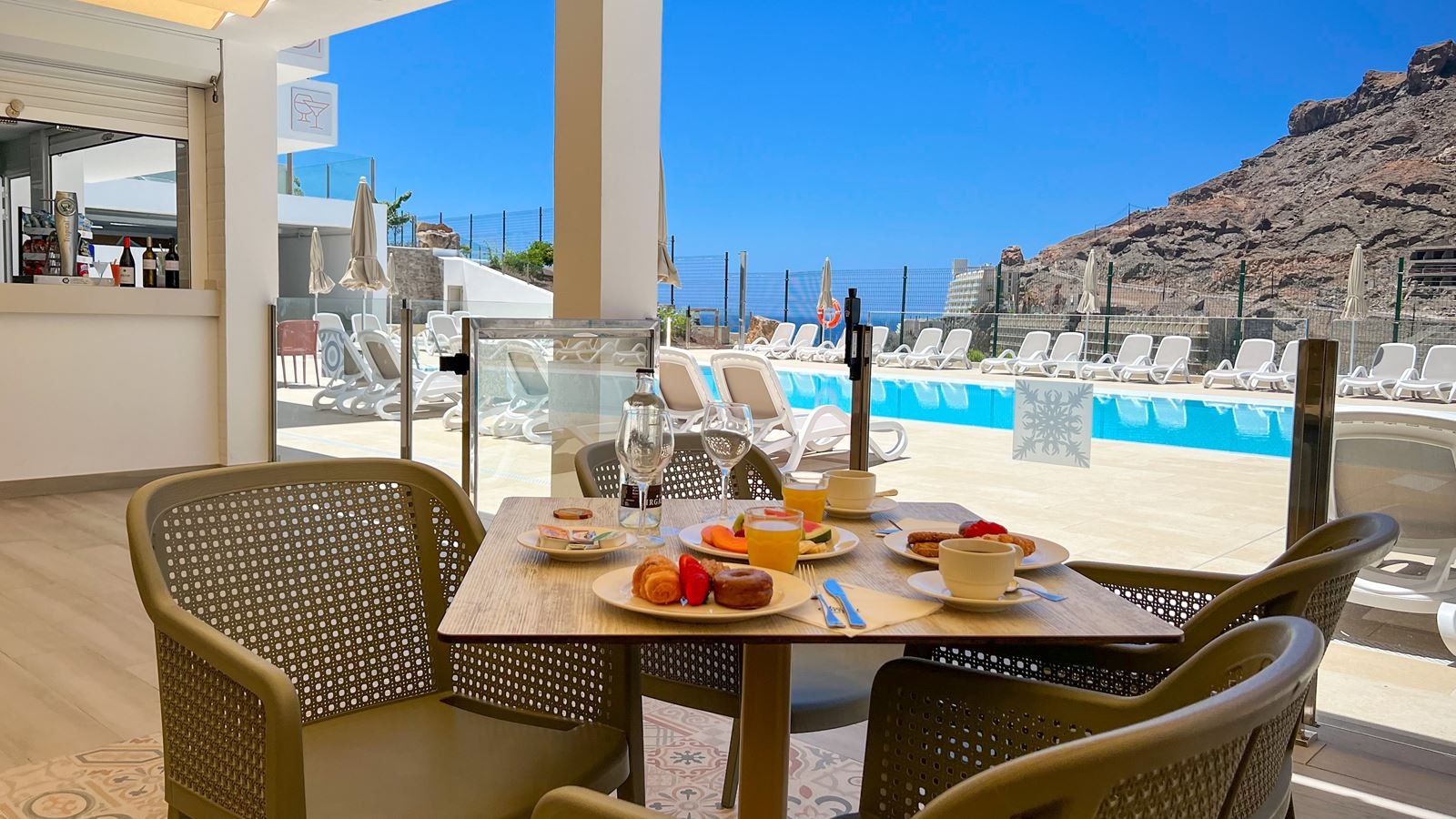 restaurants-buffet-restaurant