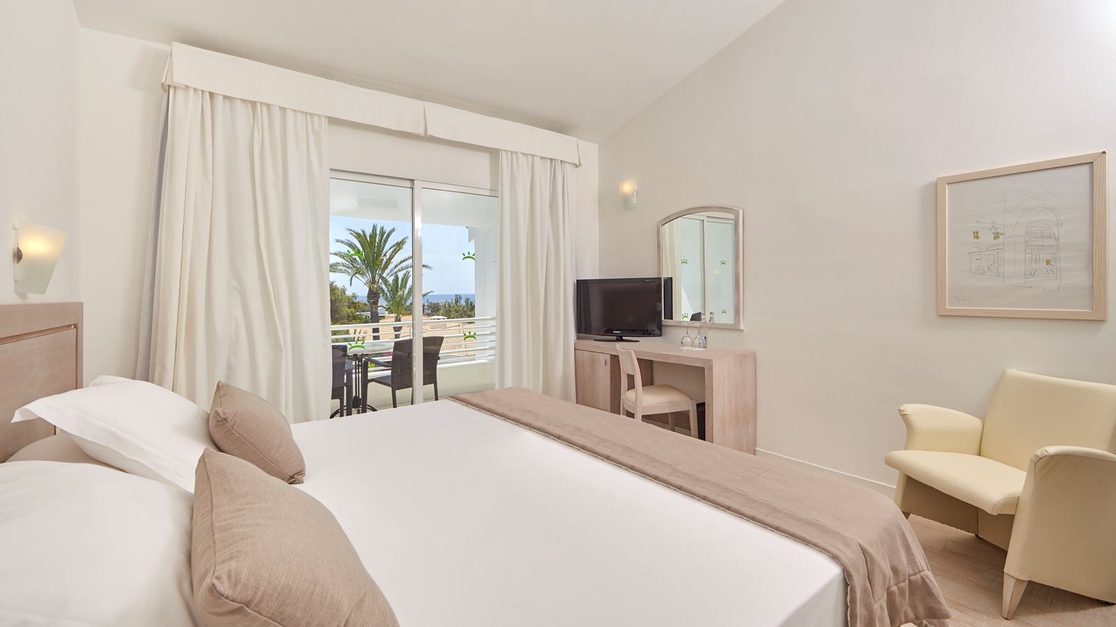 rooms-d2b-double-standard-balcony-or-terrace