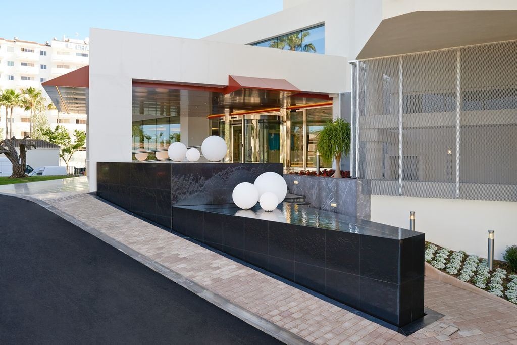 general-main-building