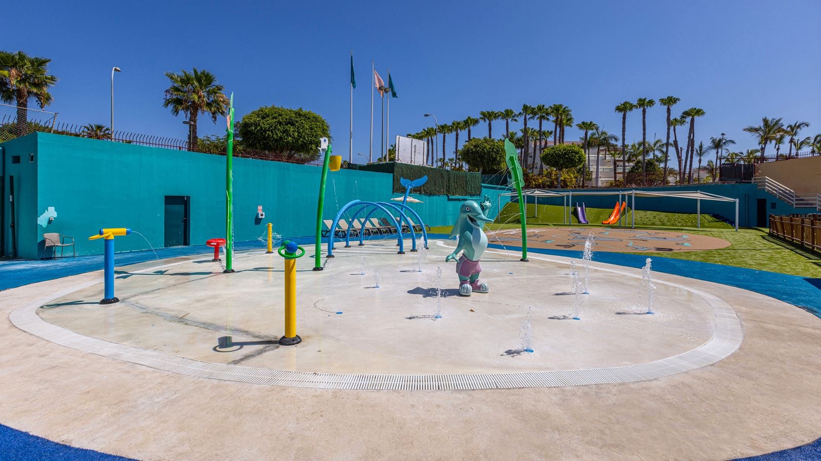 pools-outdoor-childrens-pool