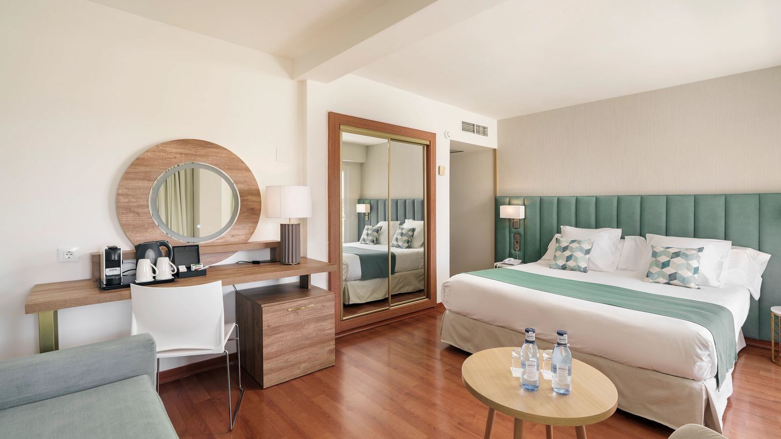 rooms-my-favourite-club-junior-suite-sea-view