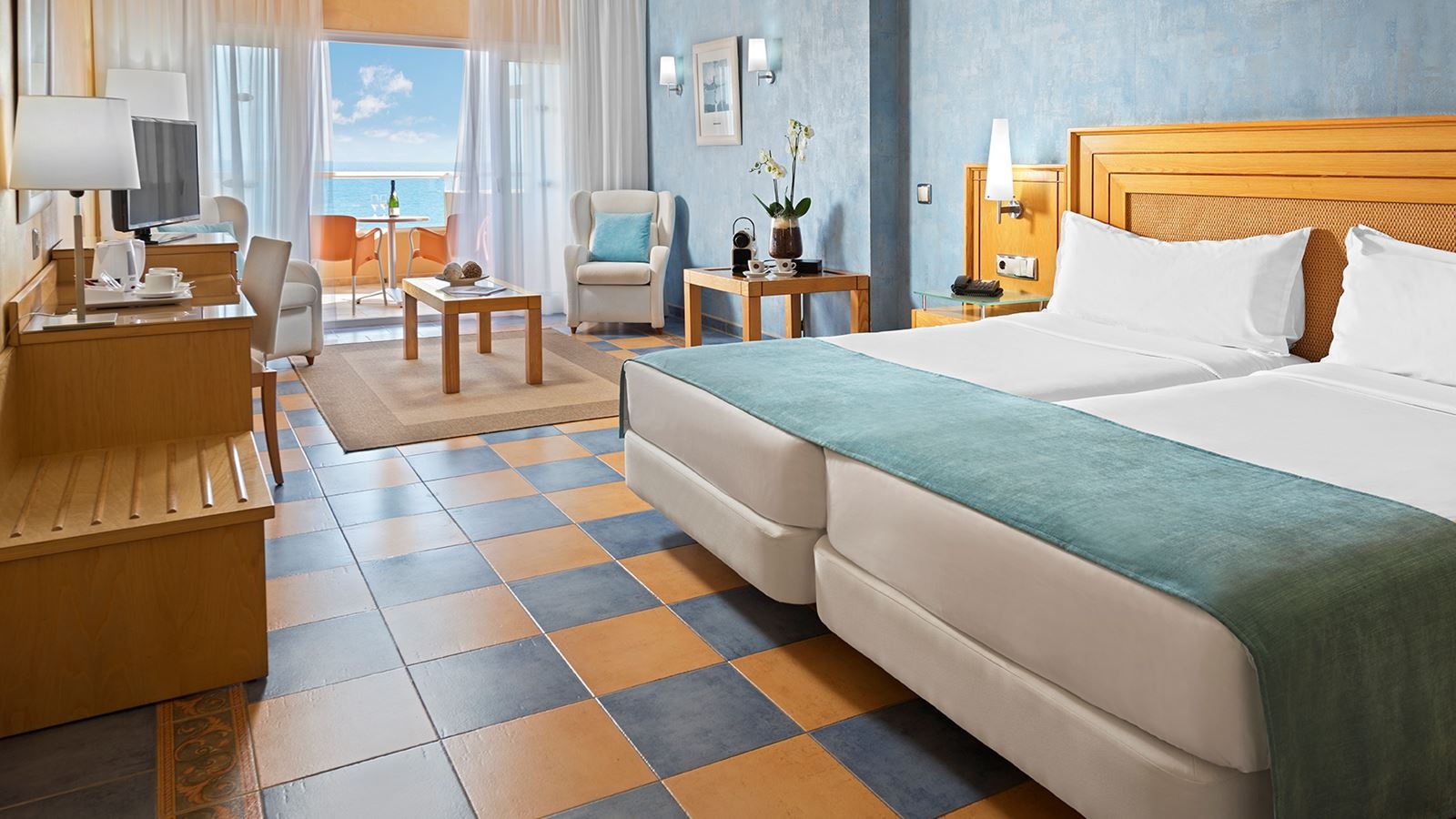 rooms-pre-dbl-dlx-sv-prestige-double-deluxe-sea-view-with-balcony-or-terrace