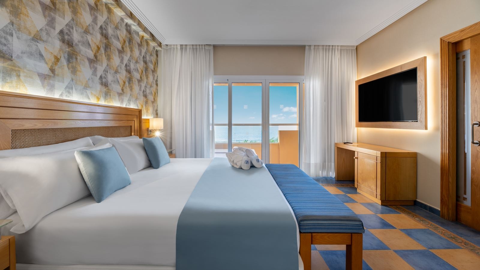 rooms-ss-sv-suite-sea-view-balcony-or-terrace