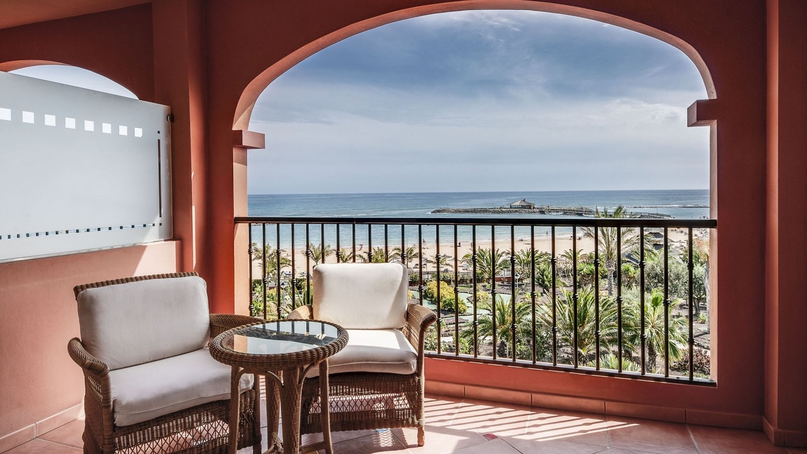 rooms-prestige-family-sea-view-balcony-or-terrace