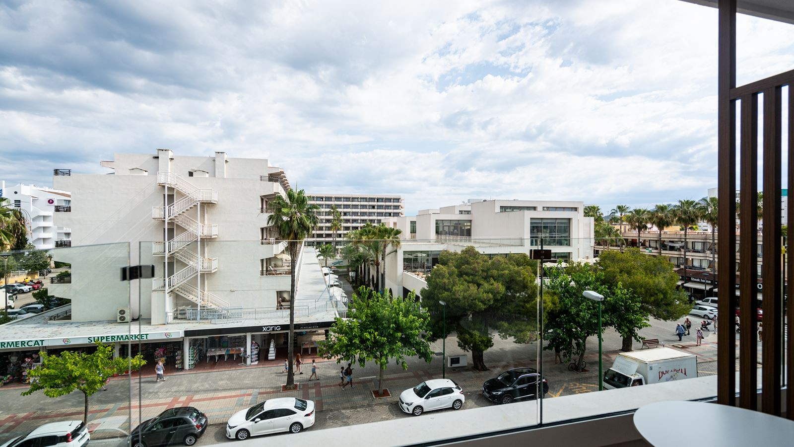 rooms-double-room-balcony-or-terrace