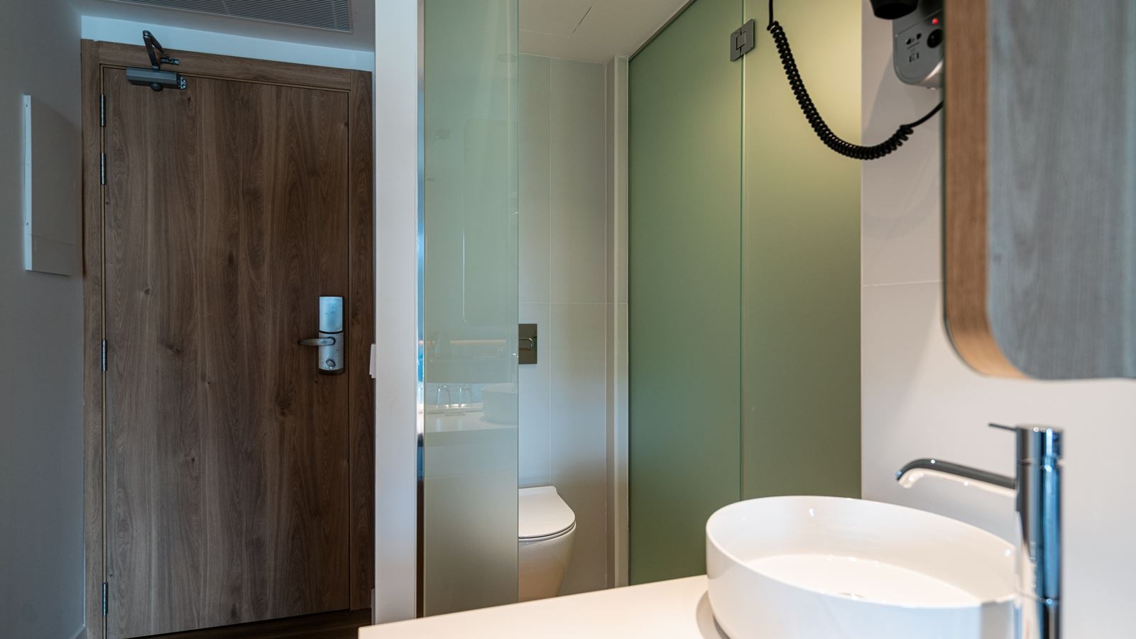 rooms-double-room-balcony-or-terrace