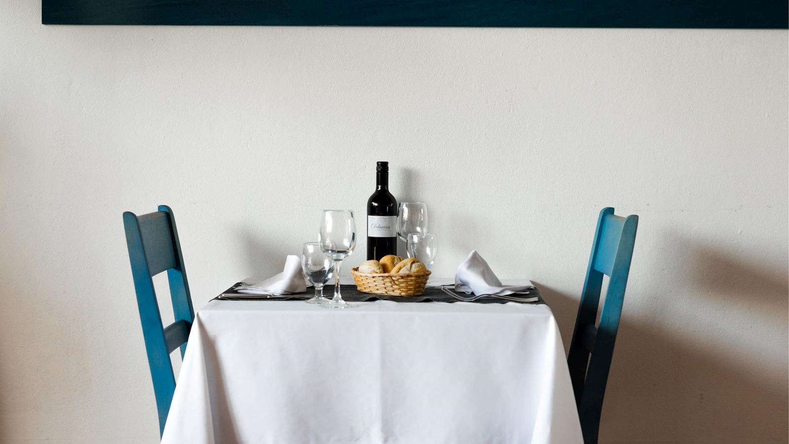 restaurants-restaurant