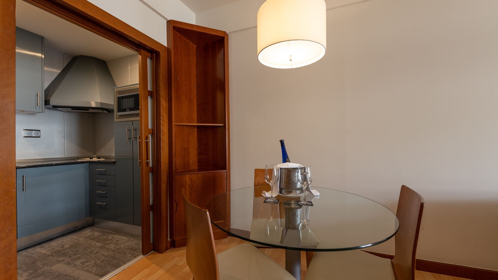 rooms-junior-suite-with-balcony