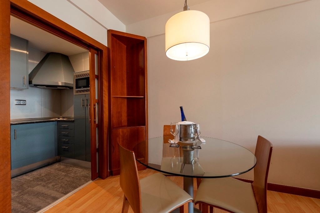 rooms-junior-suite-premium-sea-view-with-balcony