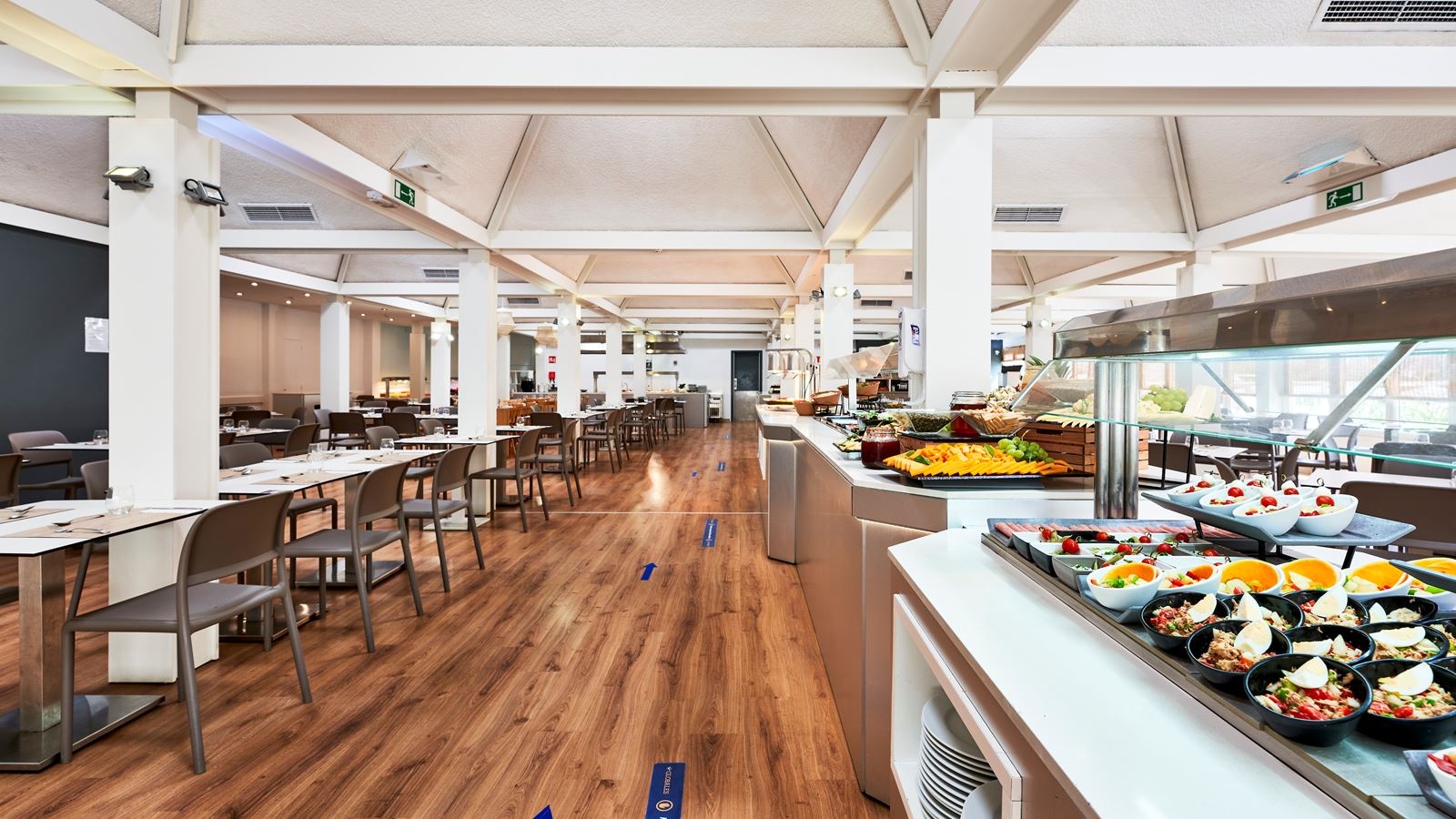 restaurants-restaurants