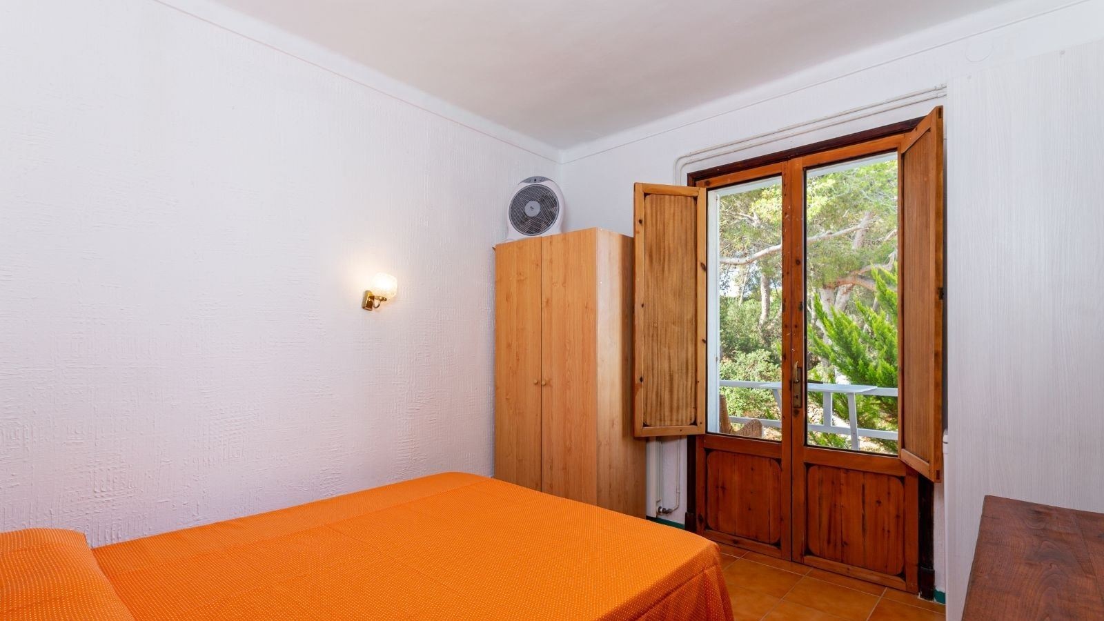 rooms-double-or-twin-economy