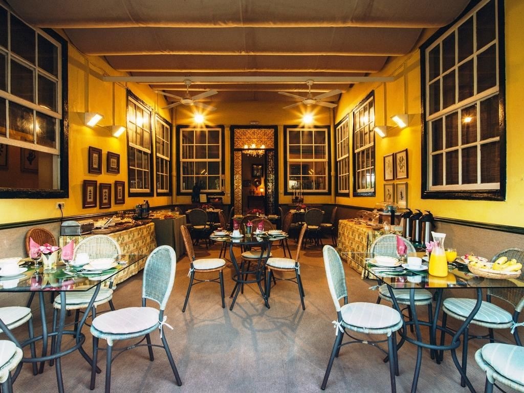 restaurants-restaurants