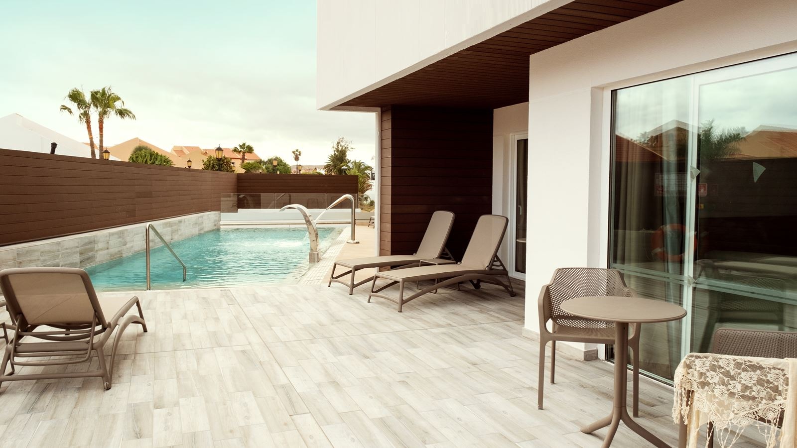 rooms-junior-suite-superior