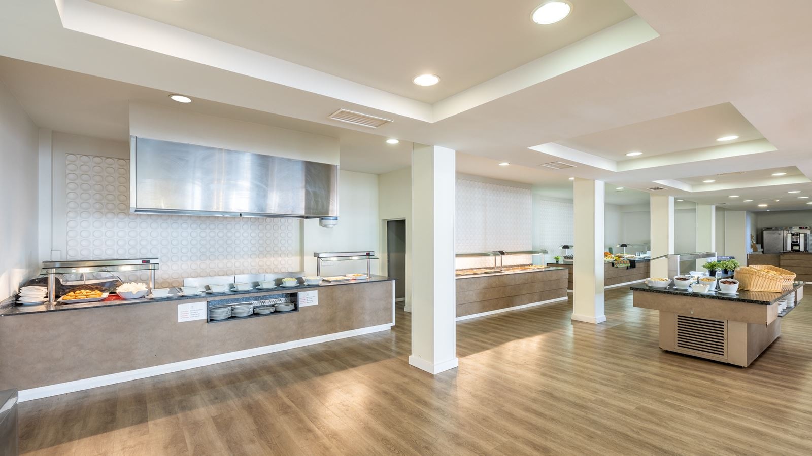 restaurants-snack-bar