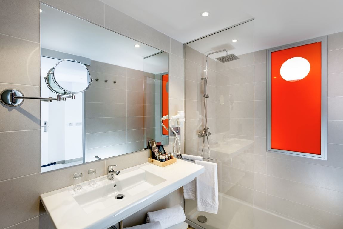 rooms-double-room-balcony-or-terrace