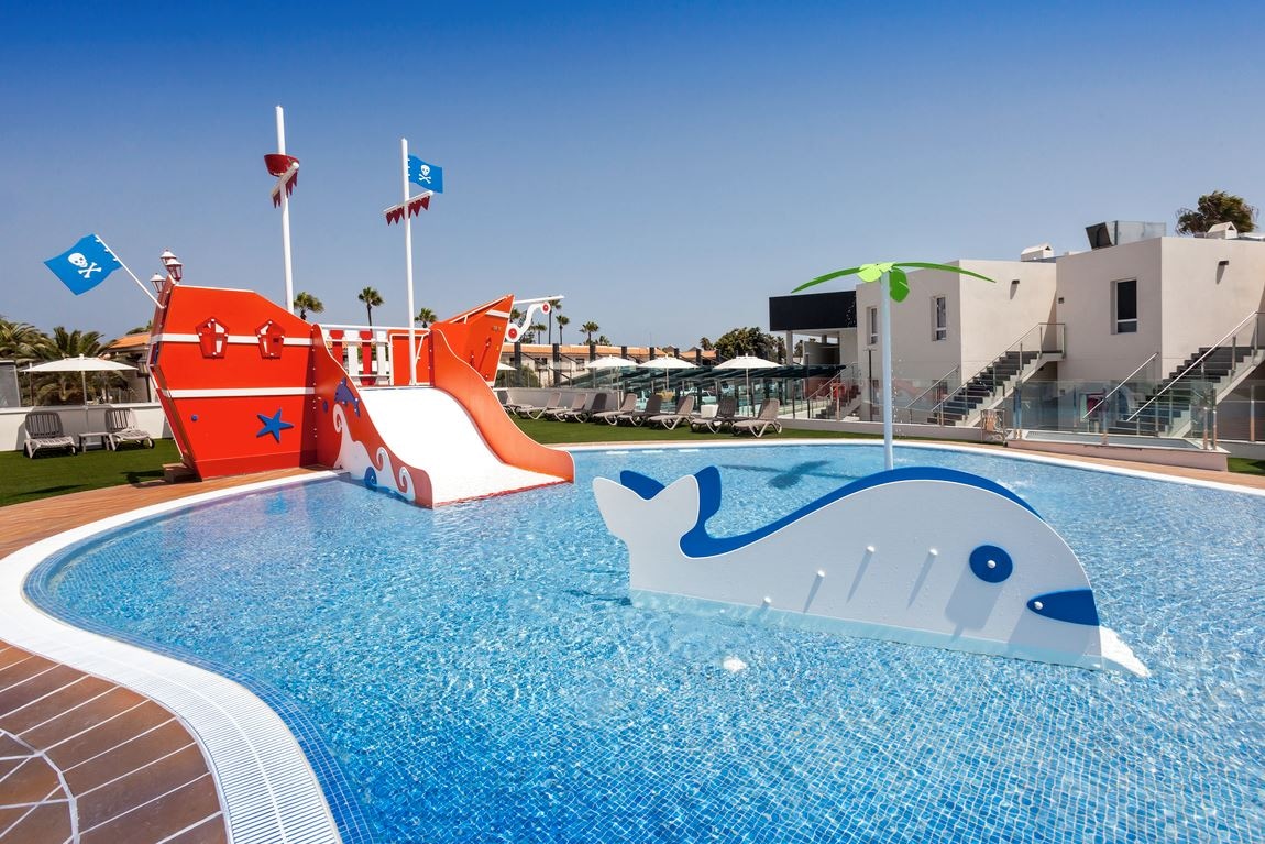 pools-outdoor-childrens-pool