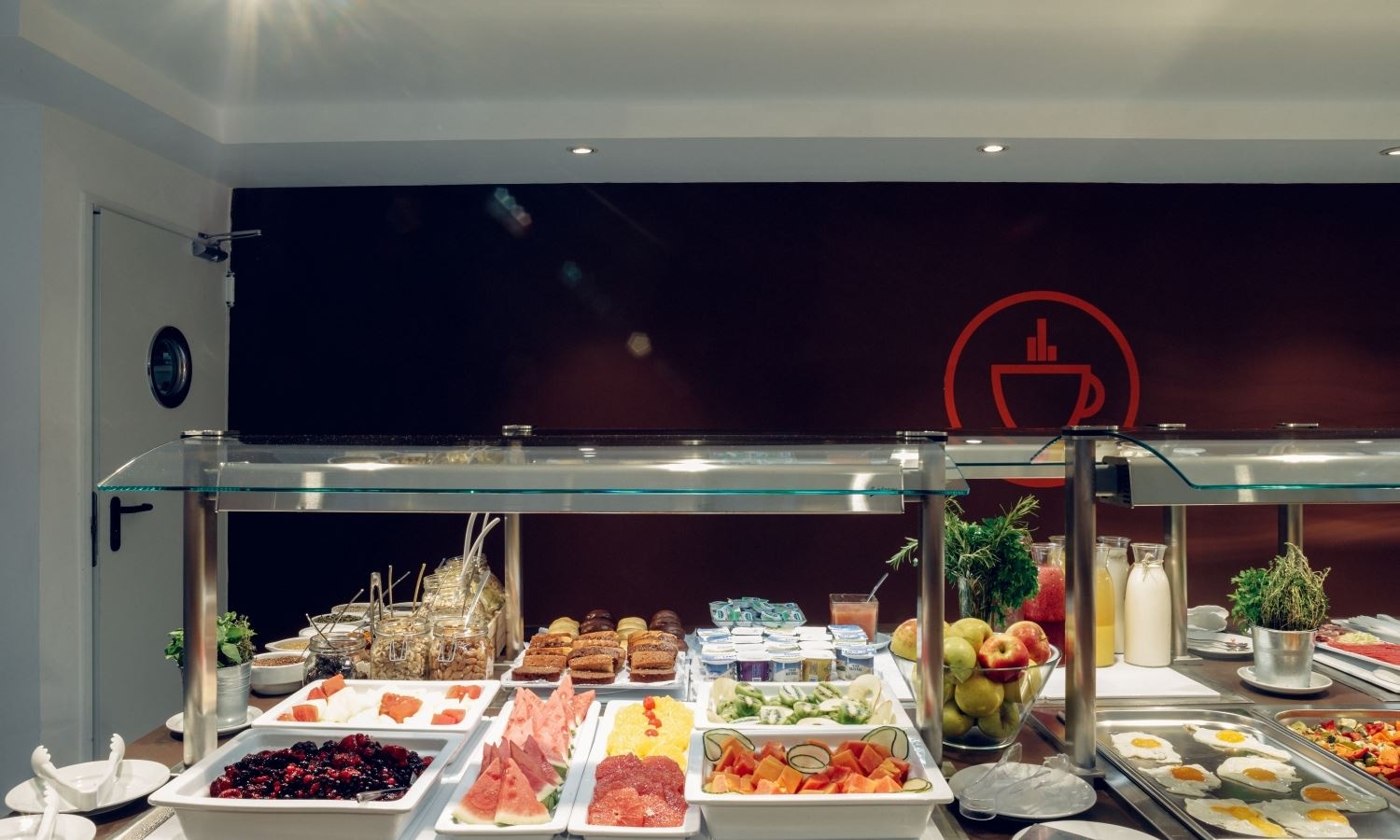 restaurants-restaurant