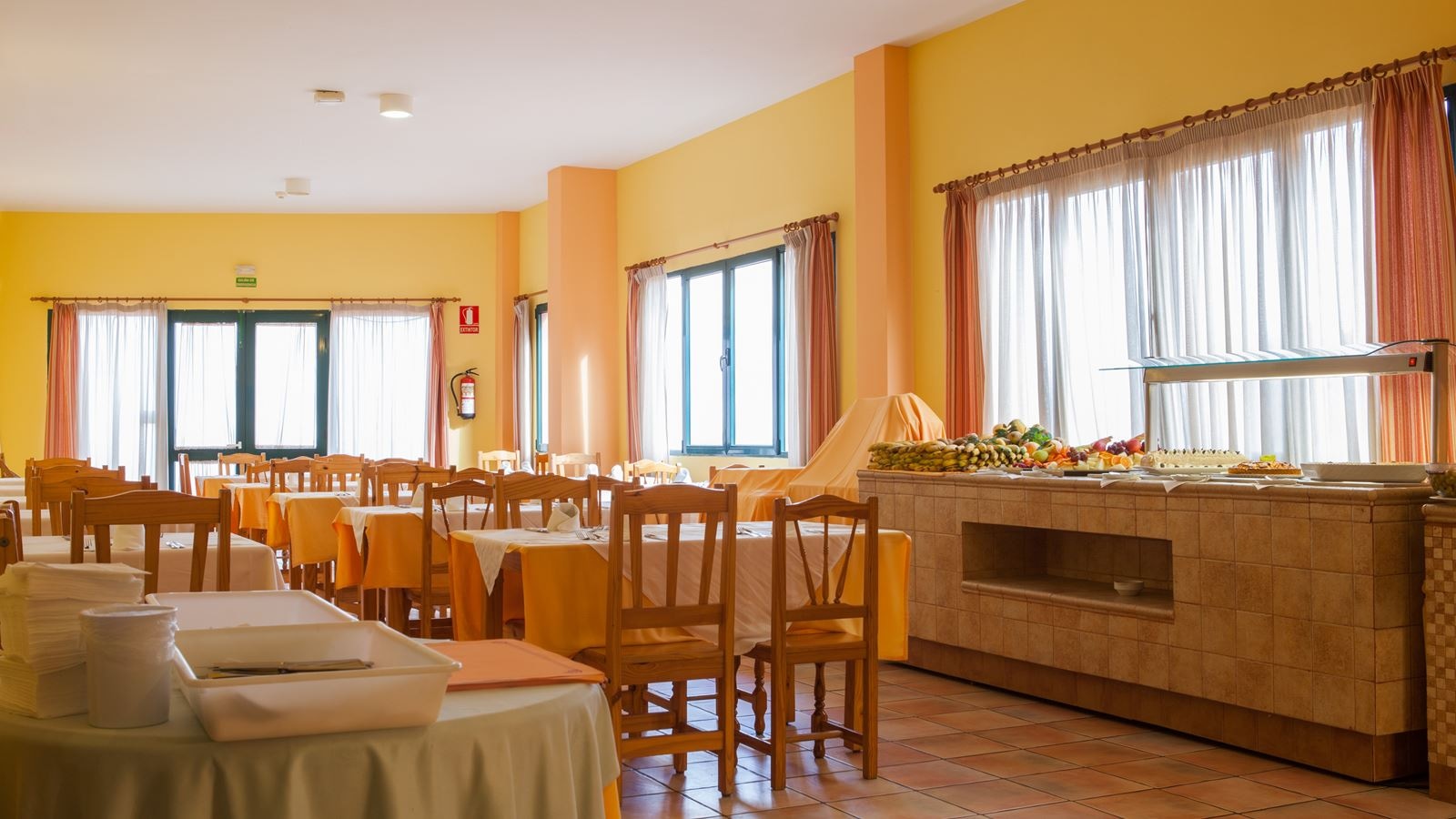 restaurants-restaurants