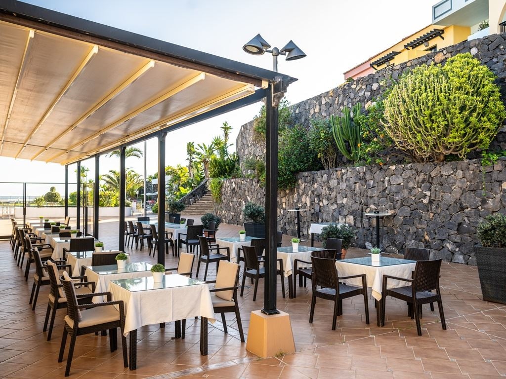 restaurants-restaurants