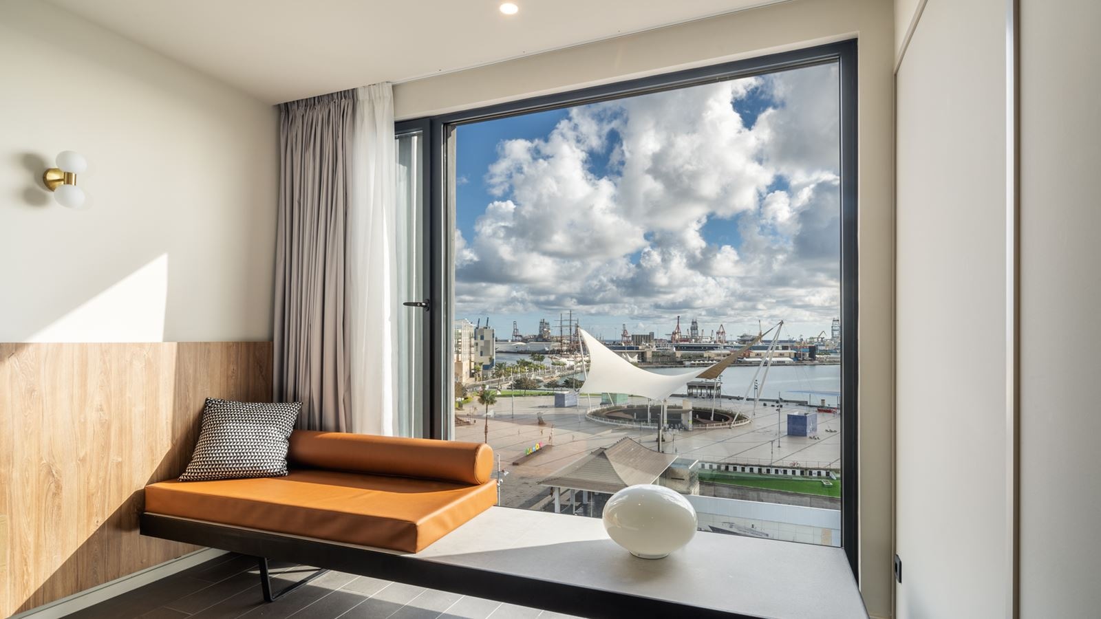 rooms-double-deluxe-sea-view-dxv