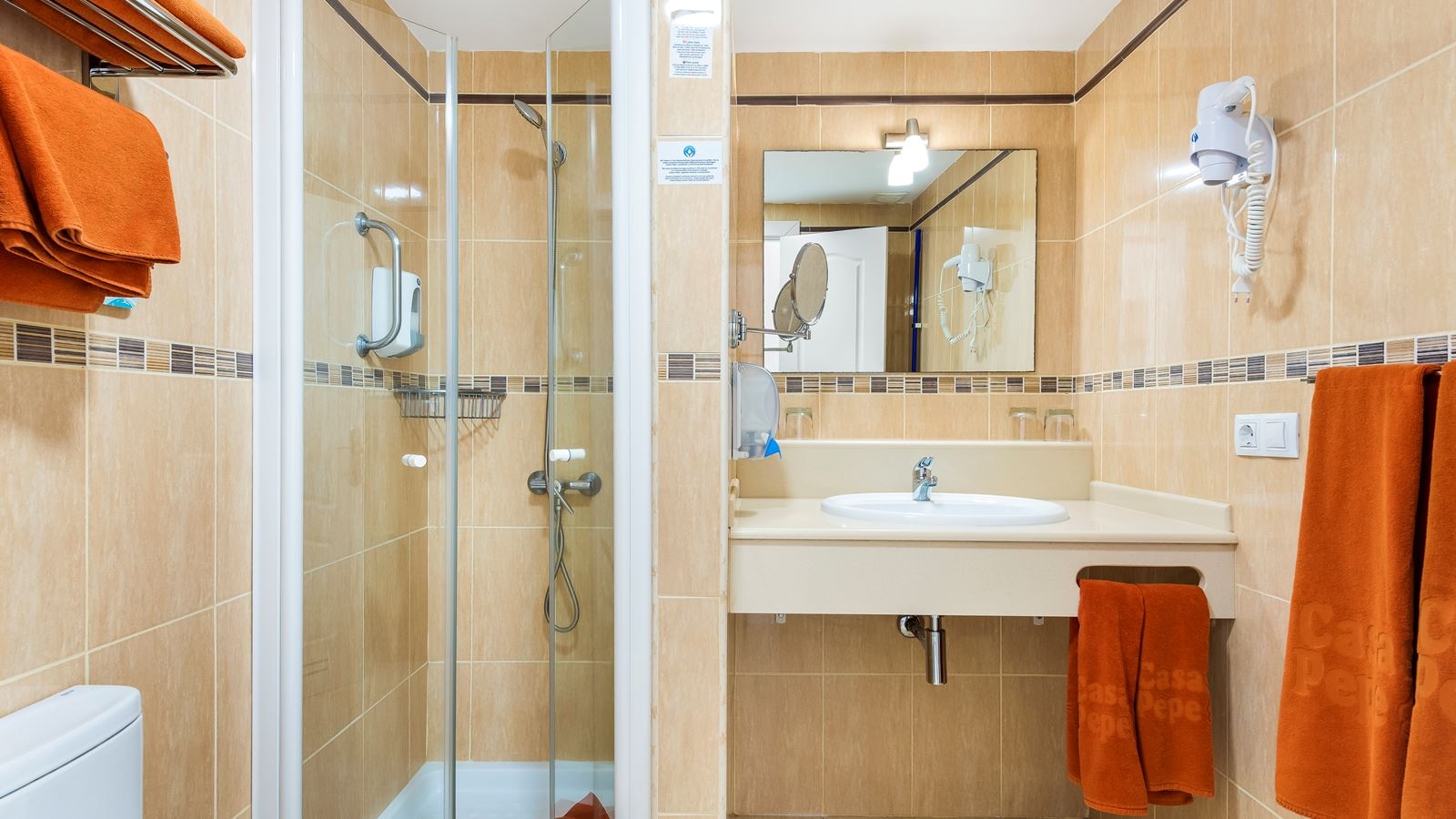 rooms-1-bedroom-apartment-sea-side-with-balcony