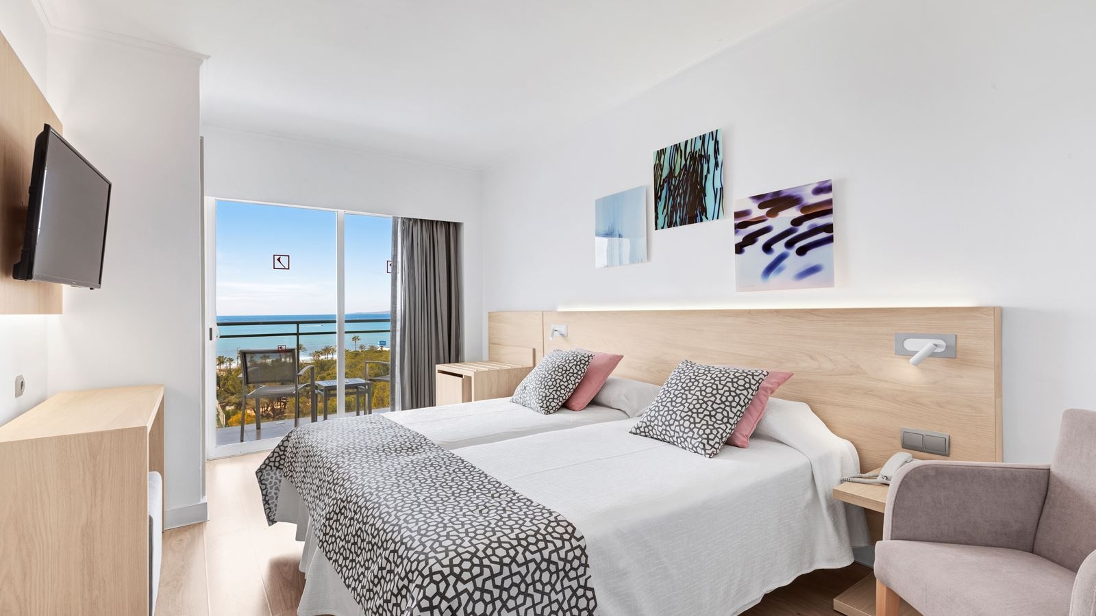 rooms-dv-double-superior-sea-view-with-balcony-or-terrace