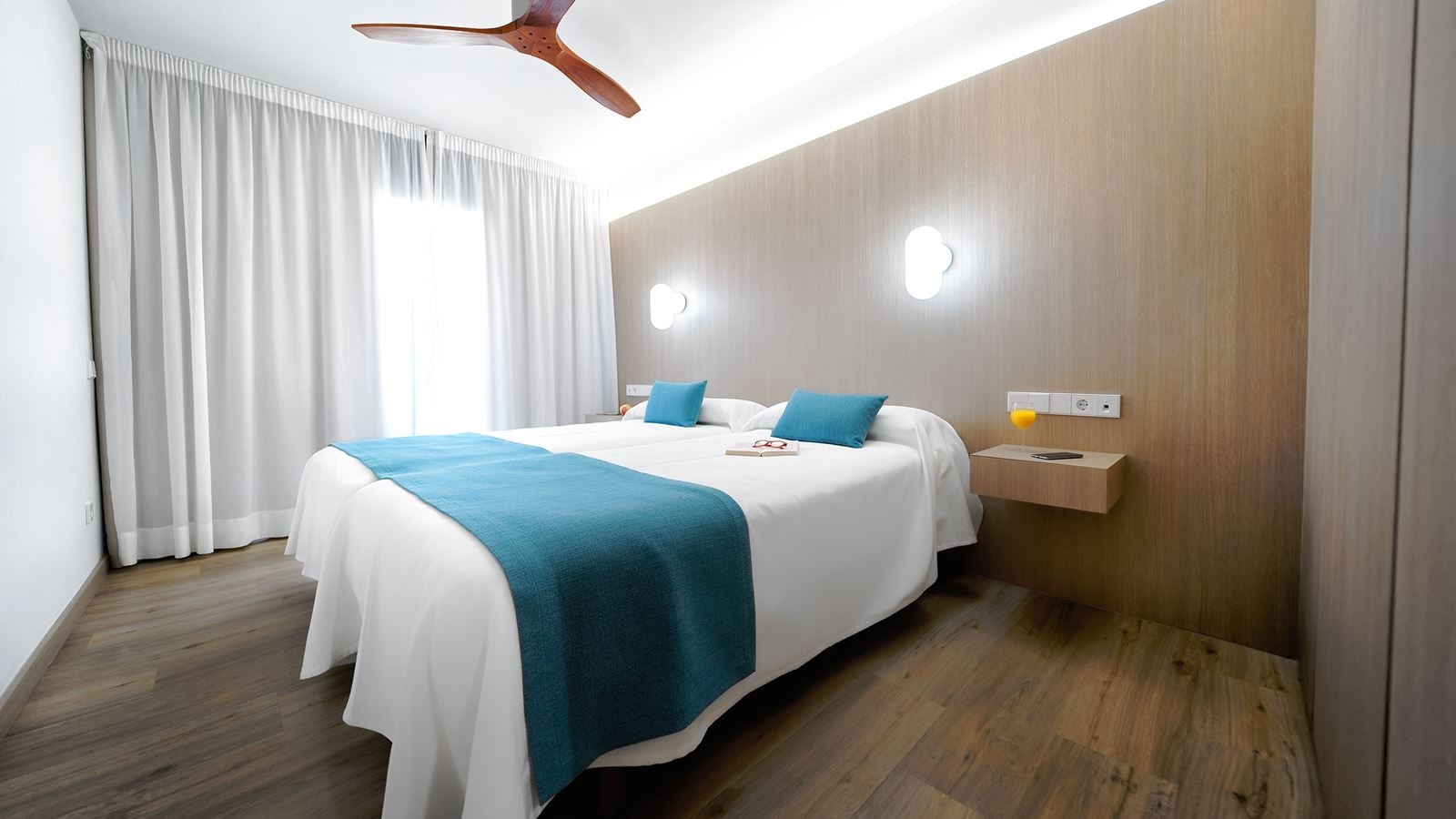 rooms-apartment-1-bedroom-streetview