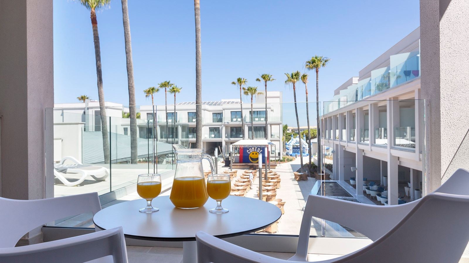 rooms-double-standard