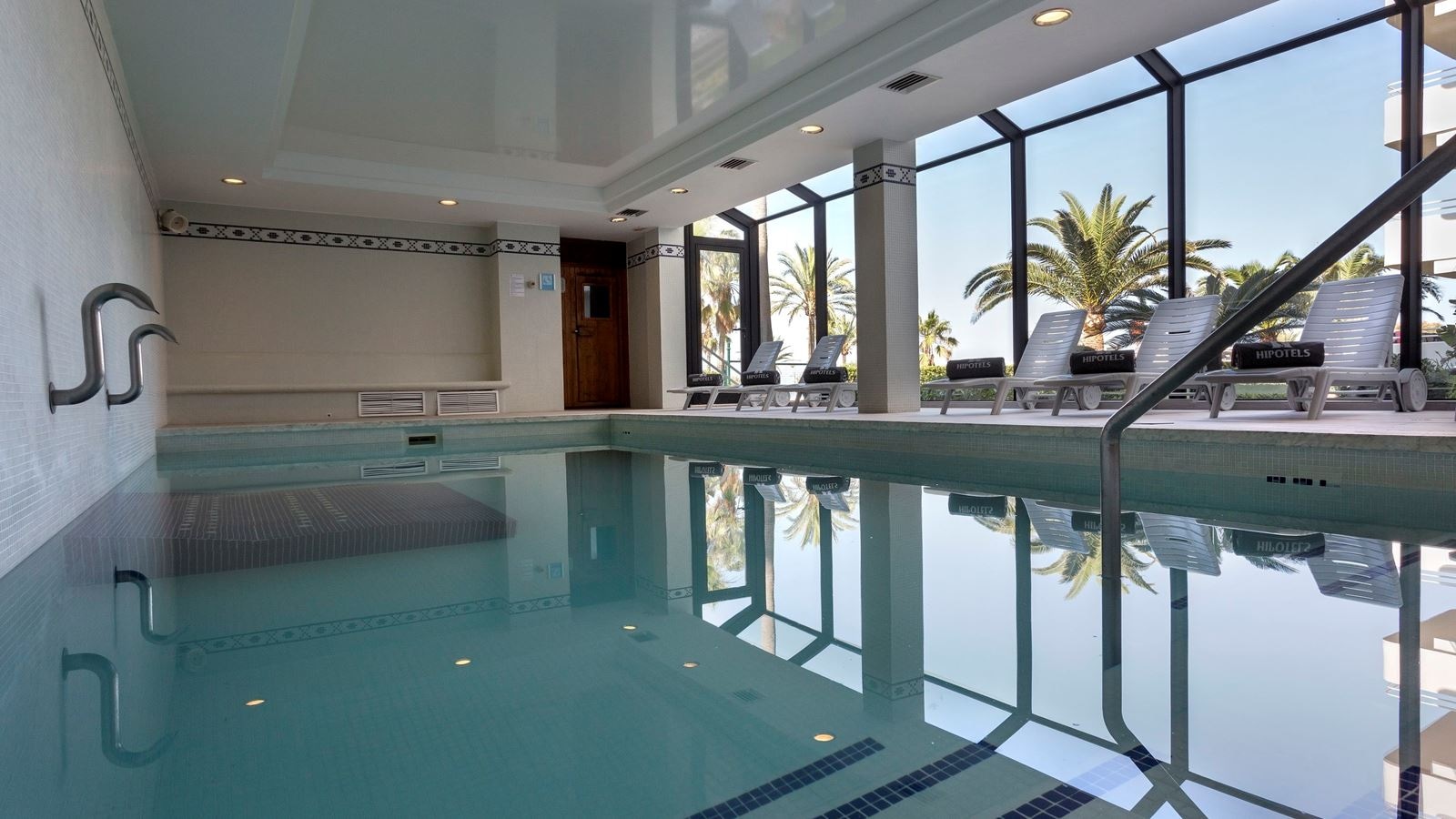 pools-indoor-pool