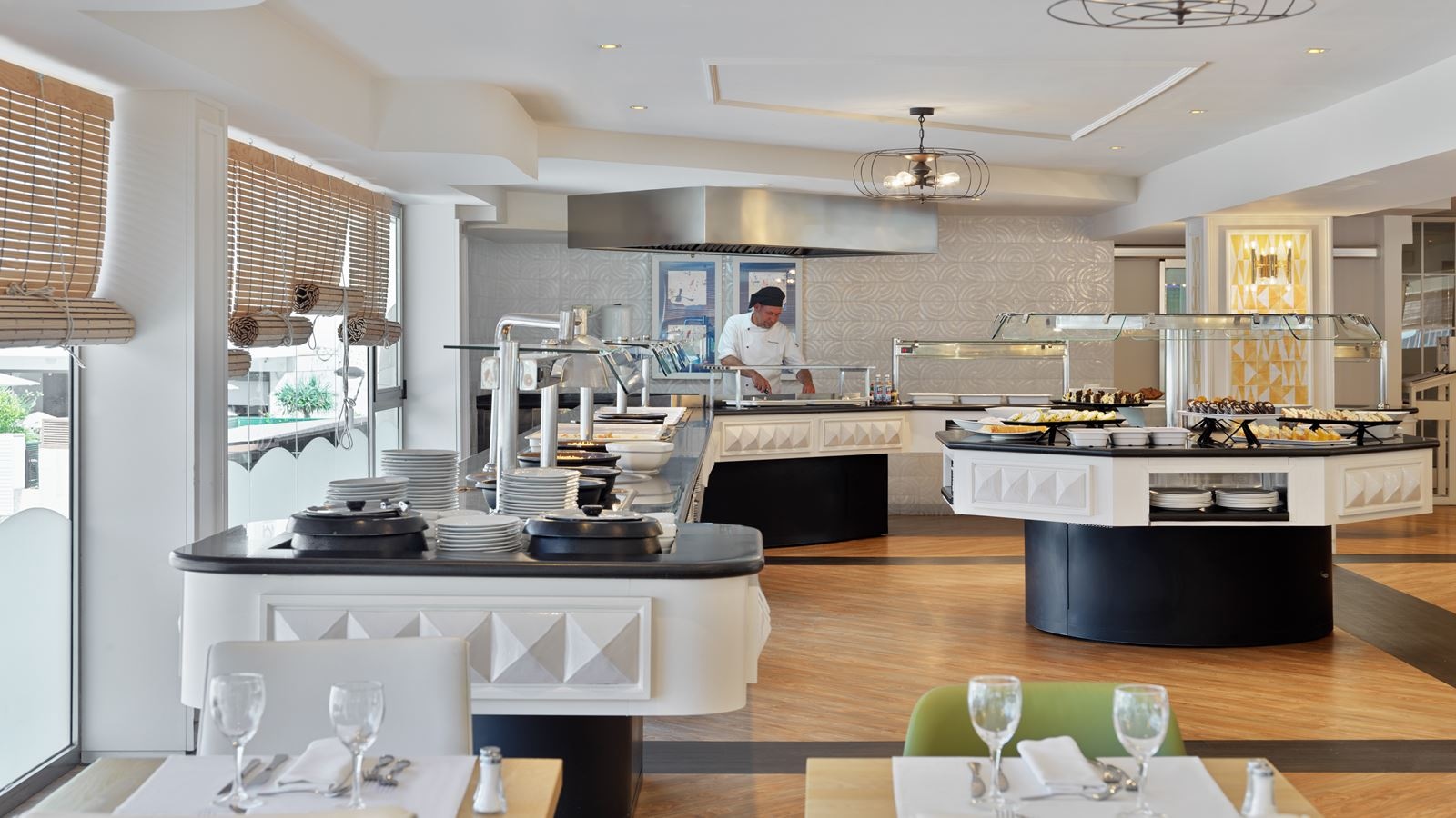 restaurants-main-restaurant