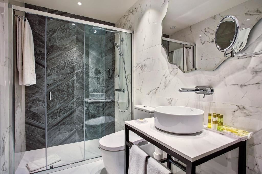 rooms-single-standard