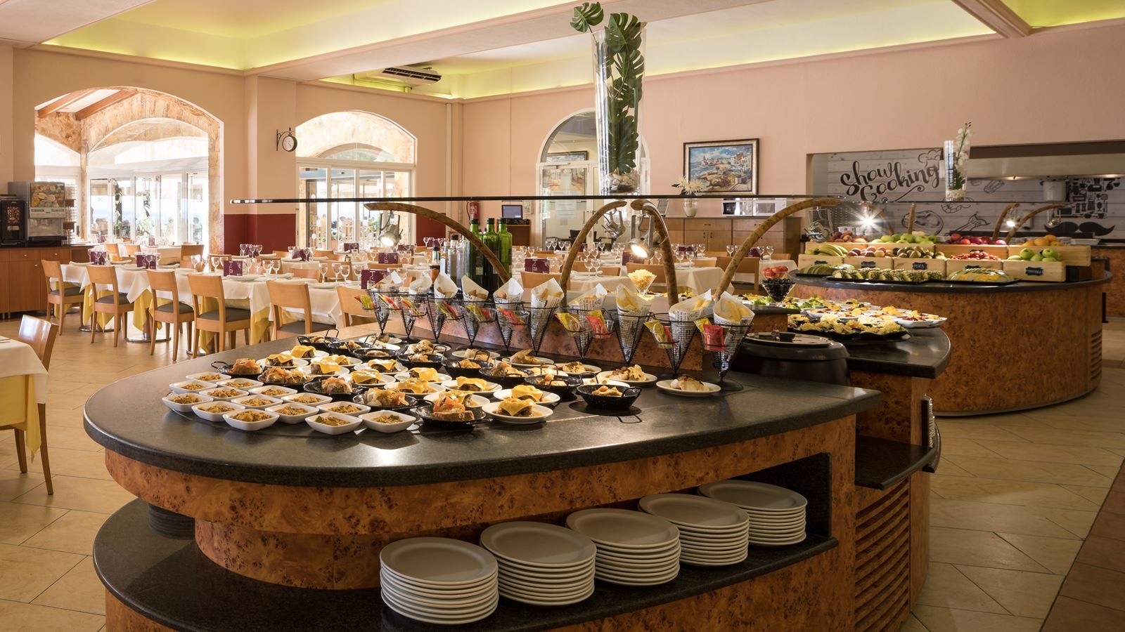 restaurants-main-restaurant