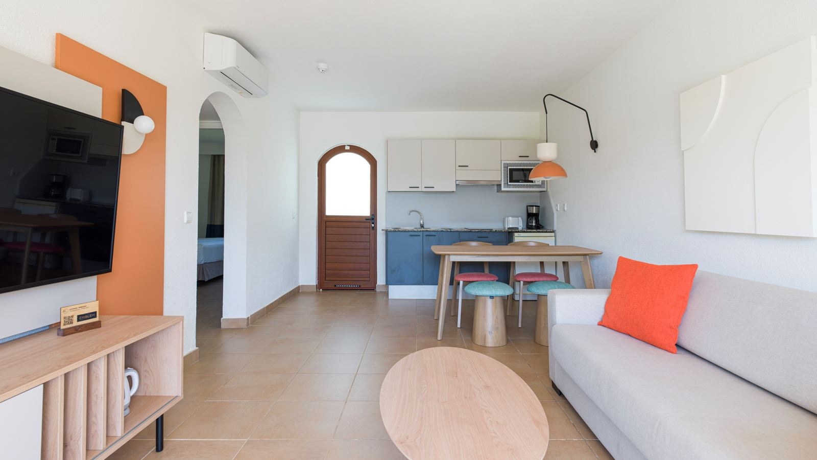 rooms-family-teen-suite-2-bedrooms-with-terrace--ts