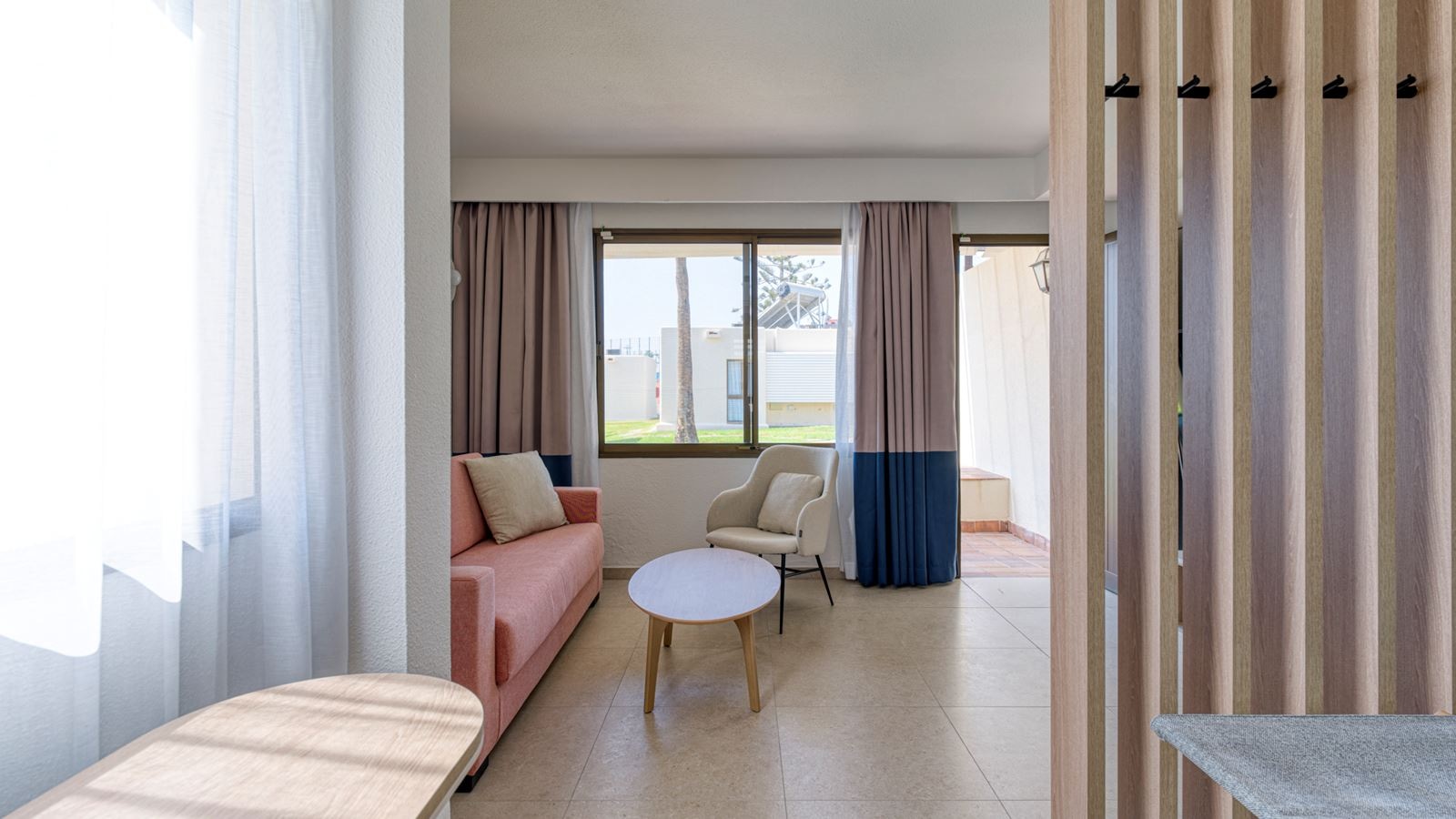 rooms-superior-suite-with-terrace--susu